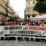 Las mujeres de la USO, en la recogida de firmas de la MERP