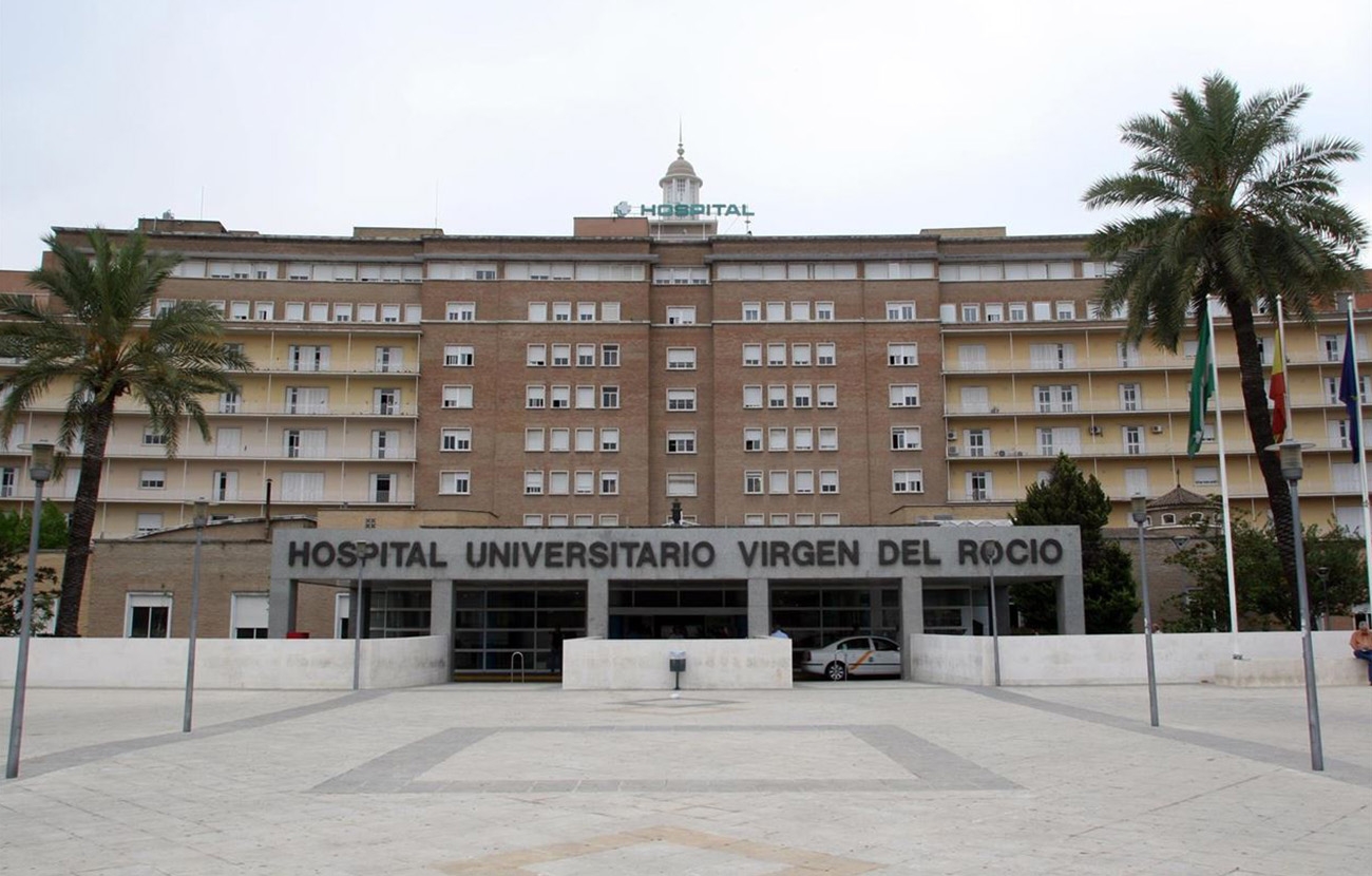 USO denuncia colas en el Hospital Virgen del Rocio por mal funcionamiento de los ascensores