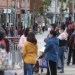 Morir de hambre o de virus, consumir para poder trabajar, dilemas de los trabajadores