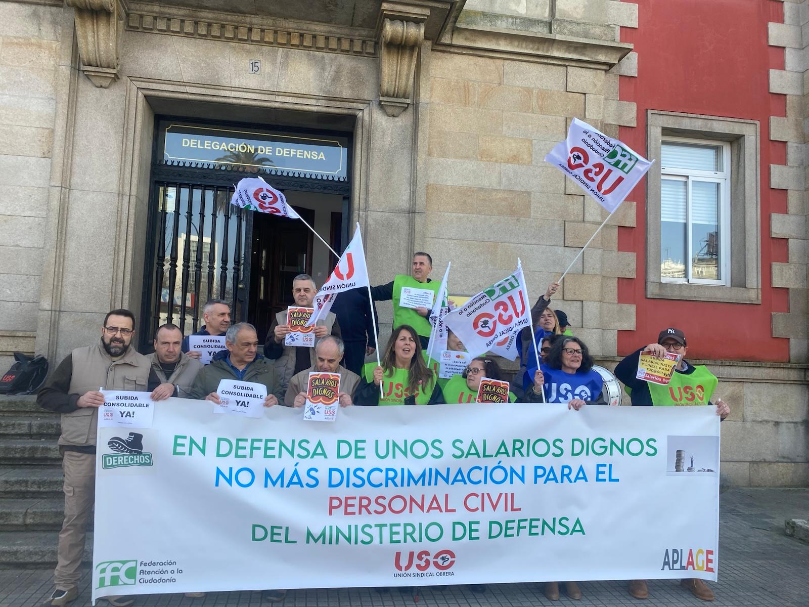 Amplio seguimiento de las movilizaciones del personal civil de Defensa convocadas por FAC-USO y APLAGE