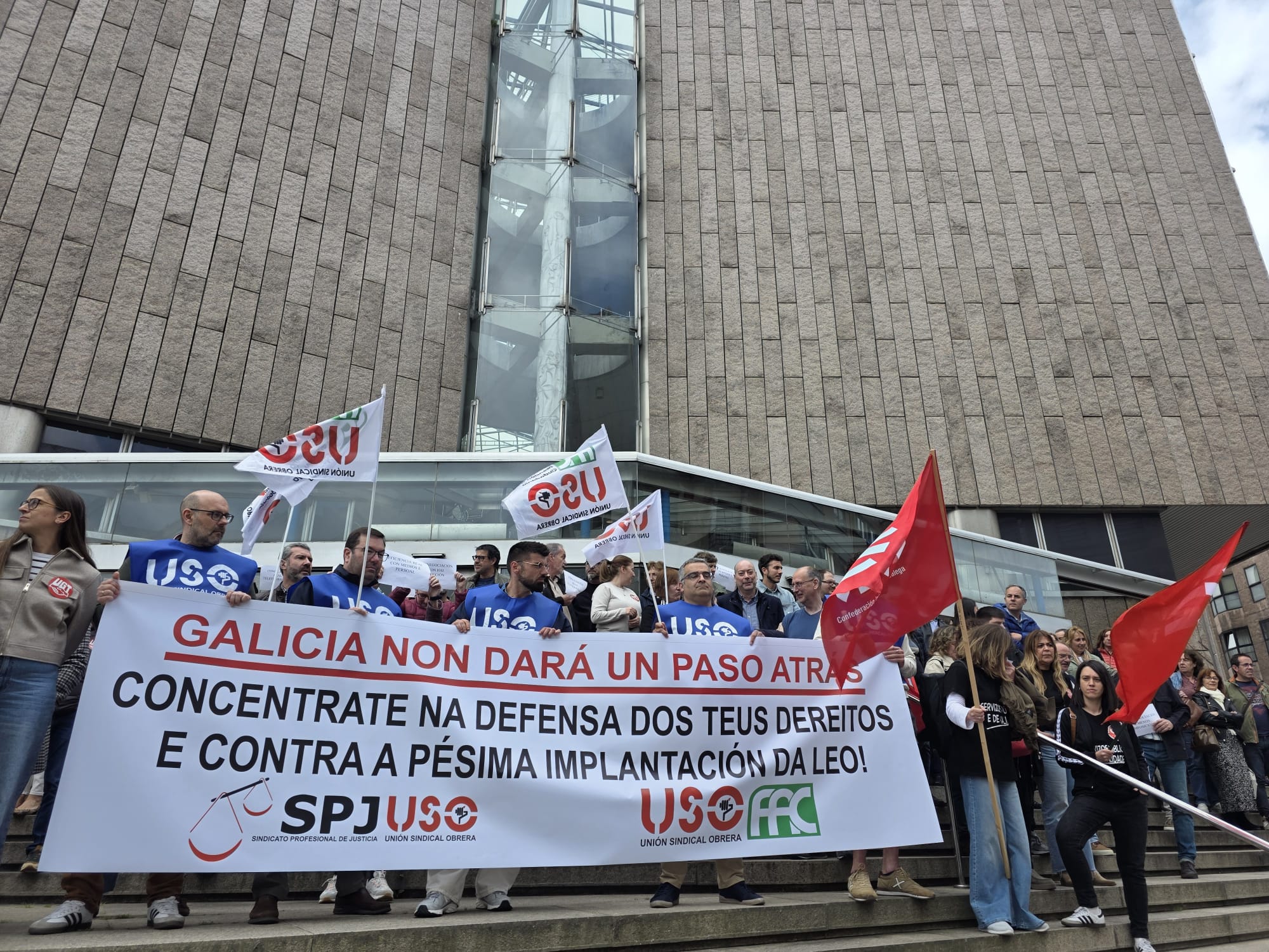 Concentración de SPJ-USO Galicia en A Coruña contra la implantación de los Tribunales de Instancia